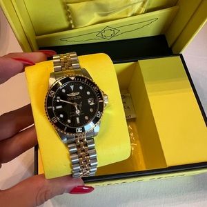 Invicta unisex steel,gold watch